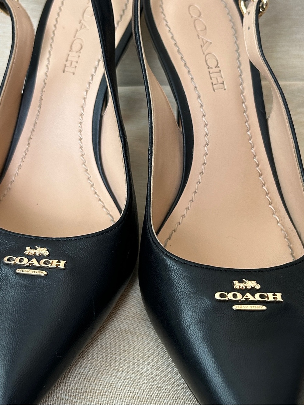 Coach Black Leather Pointed-Toe Slingback Pumps with Gold Logo Allie 90 Ltr Pump - Picture 2 of 13